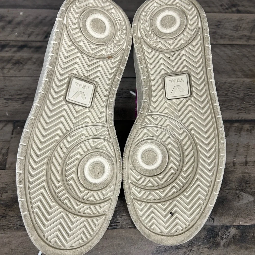 Veja V-10 Leather Sneakers